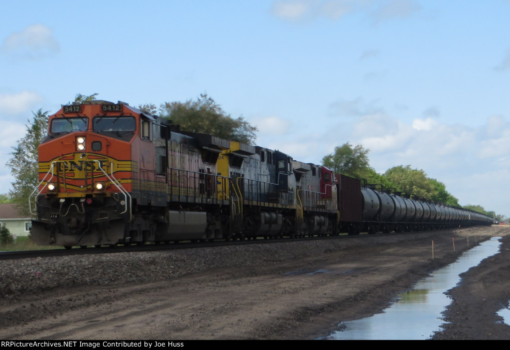 BNSF 5412 East